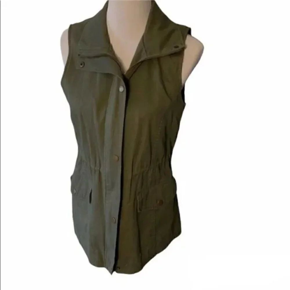 Aina Be Olive Green Vest size S